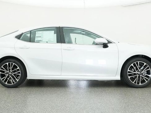 New 2026 Toyota Camry XLE image 5