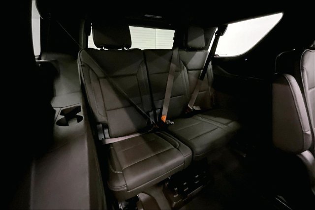 Used 2022 GMC Yukon Denali AWD/4WD image 32
