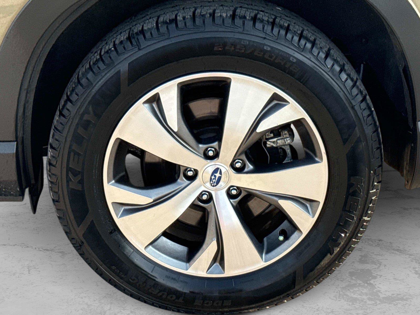Used 2024 Subaru Ascent Premium AWD/4WD image 9