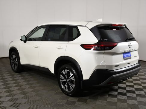 Used 2023 Nissan Rogue SV AWD/4WD image 8