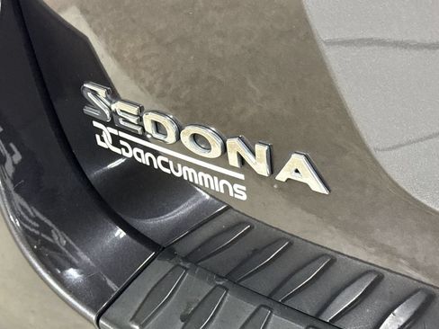 Used 2020 Kia Sedona EX FWD image 26