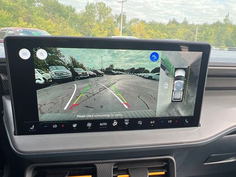 New 2025 Ford Maverick Tremor image 20