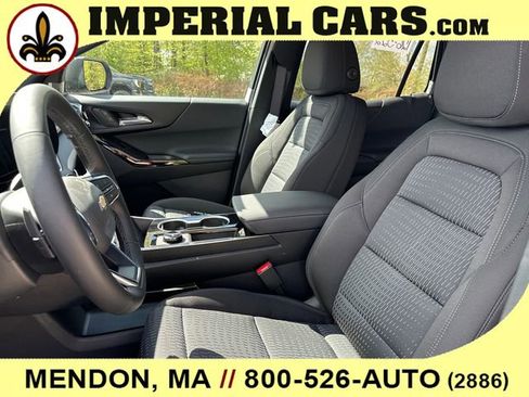 New 2026 Chevrolet Equinox LT w/ Safety and Technology Package AWD/4WD image 34