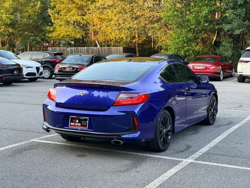 Used 2017 Honda Accord EX-L image 4