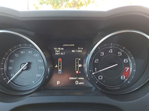 Used 2014 Jaguar F-TYPE S image 9