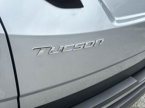 Used 2024 Hyundai Tucson SEL FWD image 11