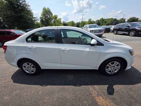 Used 2017 Chevrolet Sonic LS FWD image 4