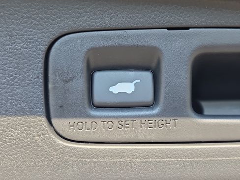 Used 2024 Honda CR-V EX-L image 13