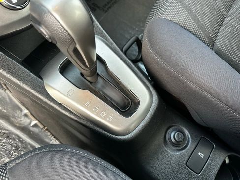 Used 2015 Chevrolet Sonic LT image 20