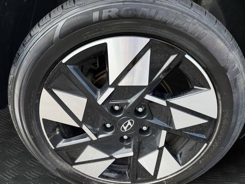 Used 2024 Hyundai Kona SEL AWD/4WD image 21