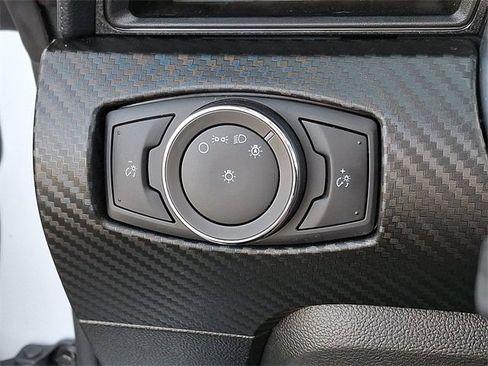 Used 2022 Ford Mustang Convertible w/ Equipment Group 101A image 24