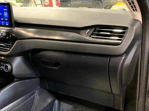 Used 2022 Ford Escape SEL w/ SEL Stealth AWD Package image 20