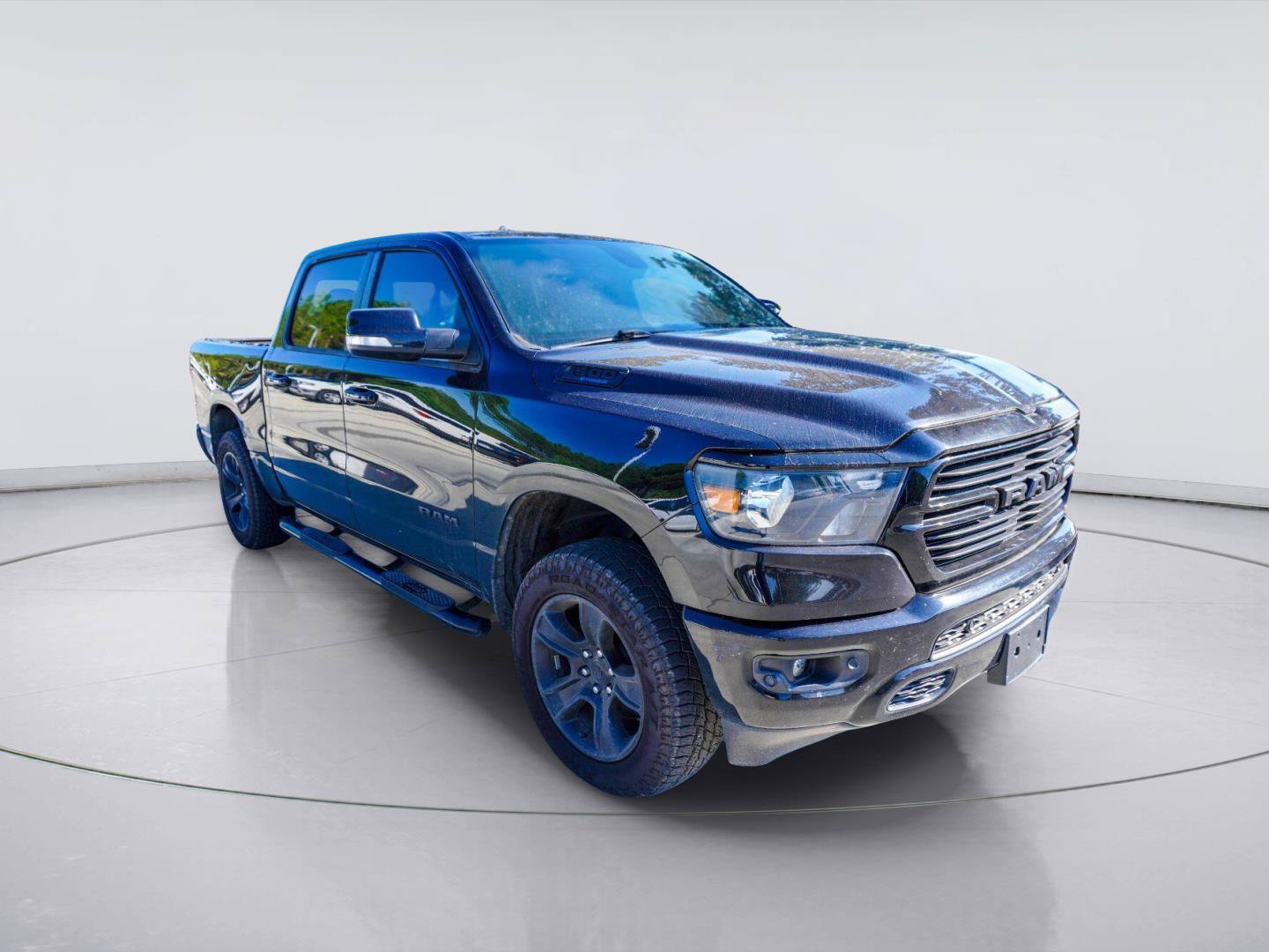 Used 2021 RAM 1500 Laramie w/ Sport Appearance Package RWD image 2