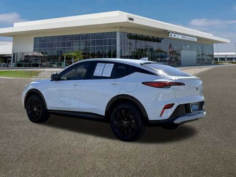 Used 2024 Buick Envista Sport Touring image 8