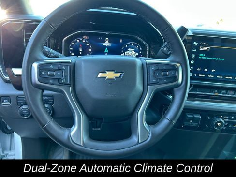 Used 2025 Chevrolet Silverado 2500 LT w/ Convenience Package AWD/4WD image 19