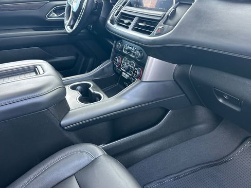 Used 2023 Chevrolet Tahoe Z71 w/ Luxury Package image 13