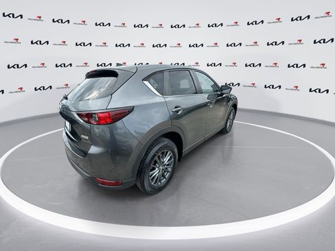 Used 2019 MAZDA CX-5 Touring image 8
