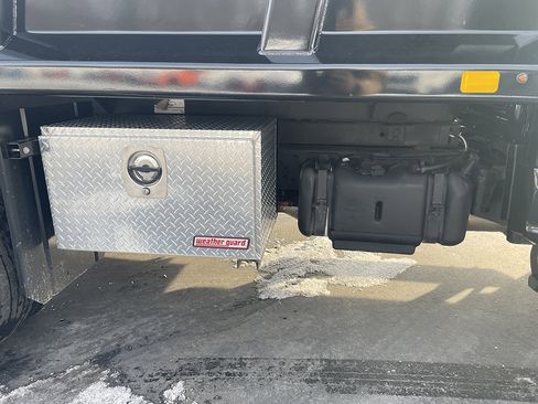 Used 2021 Ford F550 4x4 Regular Cab Super Duty image 15