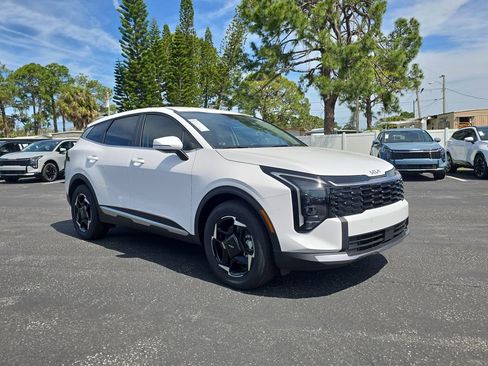 New 2026 Kia Sportage EX image 2