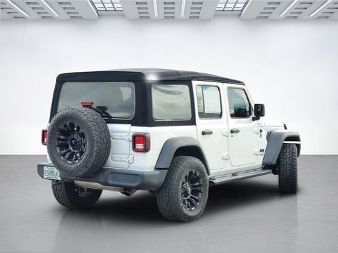 Used 2021 Jeep Wrangler Unlimited Sport S image 11