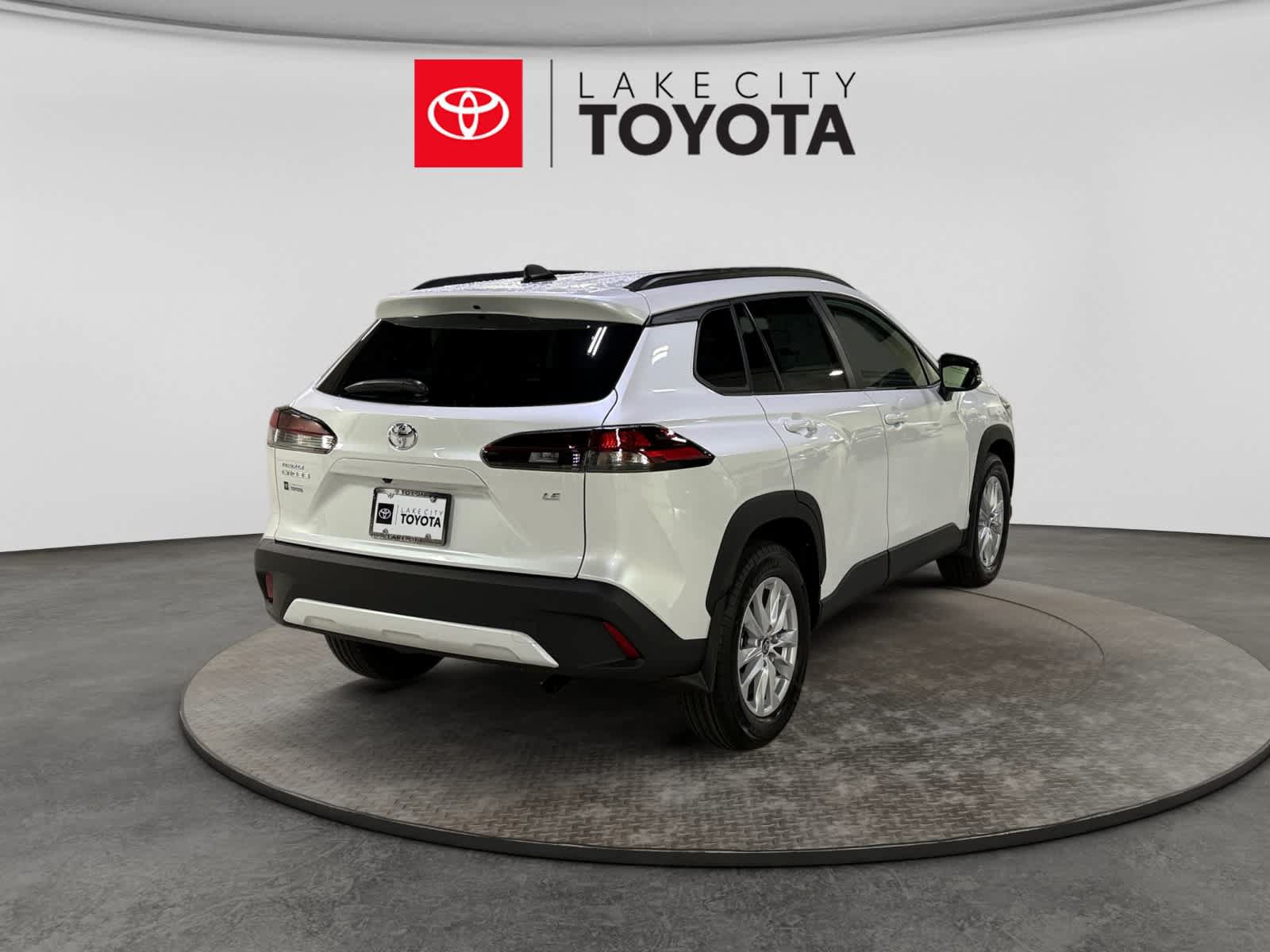 New 2026 Toyota Corolla Cross LE FWD image 5
