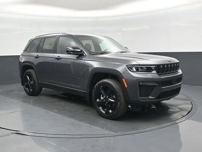 New 2026 Jeep Grand Cherokee Limited w/ Limited Altitude Package