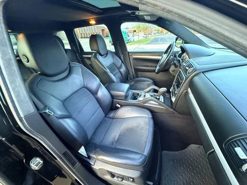 Used 2010 Porsche Cayenne GTS AWD/4WD image 19