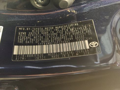 Used 2025 Toyota Corolla LE FWD image 33