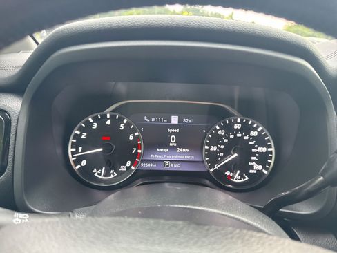 Used 2020 Nissan Titan Platinum Reserve w/ Moonroof Package RWD image 19