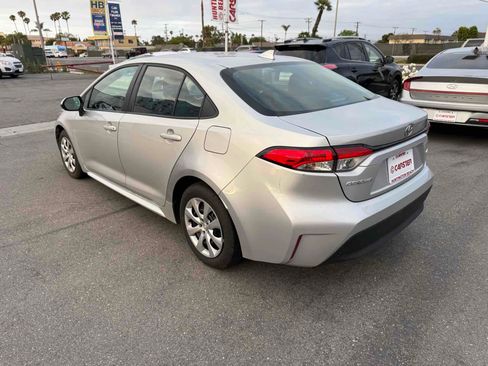 Used 2025 Toyota Corolla LE FWD image 20