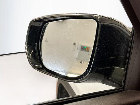 Used 2024 Jeep Grand Cherokee L Altitude image 16