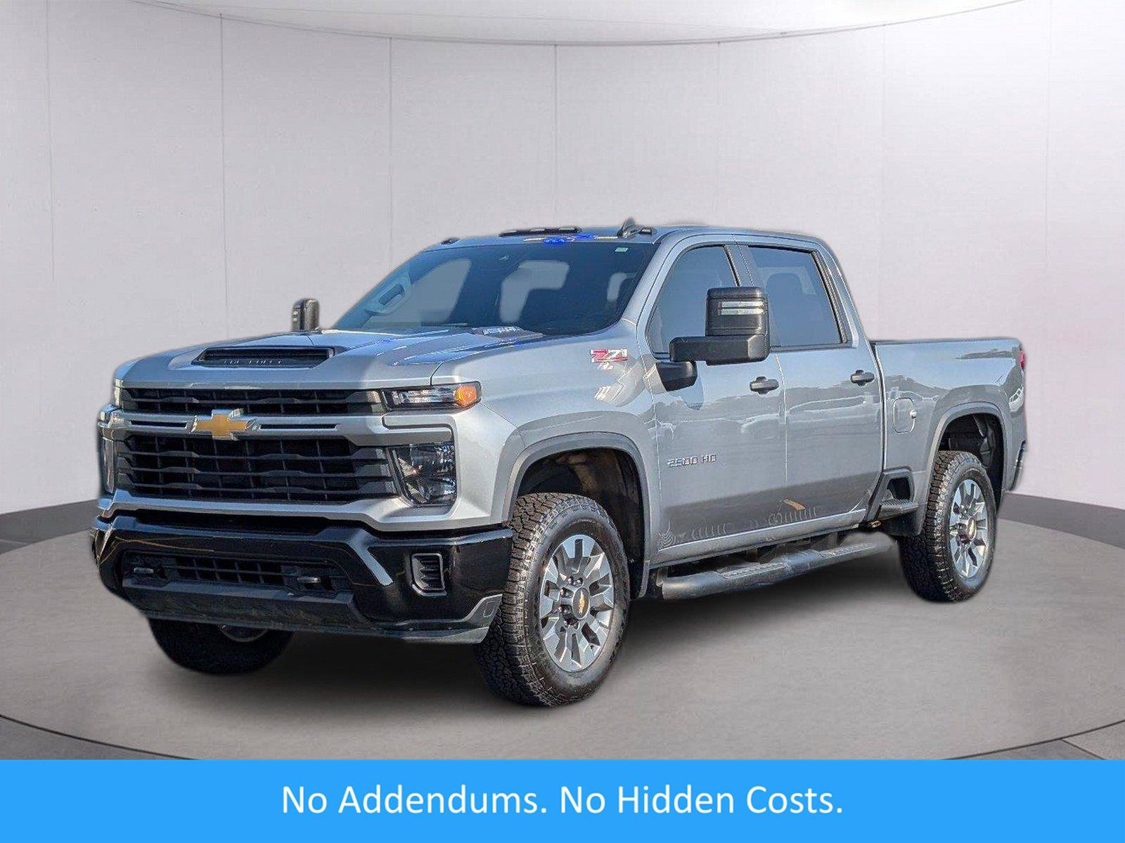 Used 2025 Chevrolet Silverado 2500 Custom w/ Custom Convenience Package AWD/4WD image 1