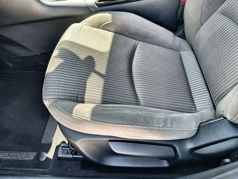 Used 2016 MAZDA MAZDA3 i Sport w/ Preferred Equipment Package FWD image 25