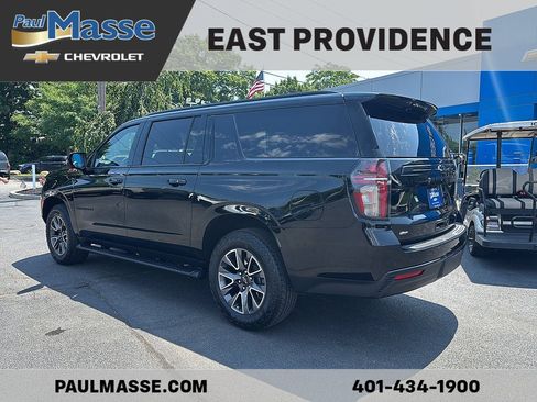 Used 2023 Chevrolet Suburban Z71 w/ Luxury Package AWD/4WD image 5
