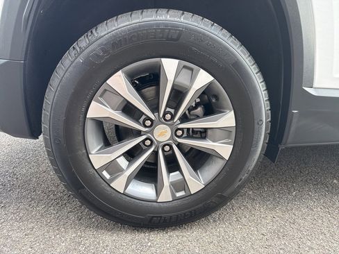 New 2026 Chevrolet Equinox LT w/ Convenience Package II image 12