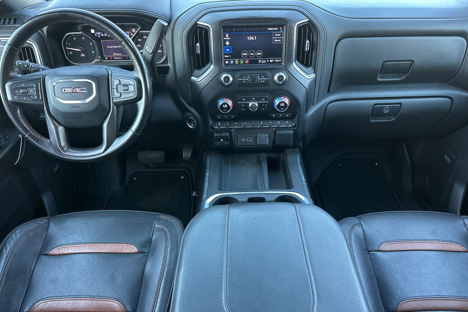 Used 2023 GMC Sierra 3500 AT4 w/ AT4 Premium Plus Package AWD/4WD image 15