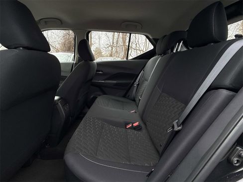 Used 2023 Nissan Kicks SV image 13