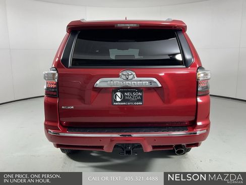 Used 2024 Toyota 4Runner Limited image 9