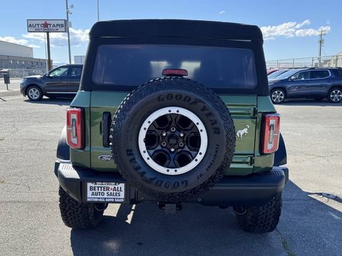 Used 2022 Ford Bronco Badlands AWD/4WD image 4