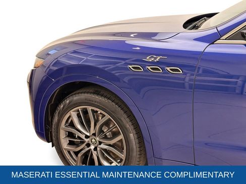 Used 2024 Maserati Levante GT Ultima AWD/4WD image 13