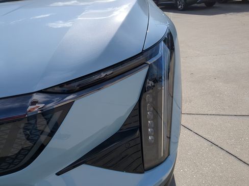 New 2026 Cadillac Optiq Sport 1 image 9