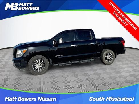 Used 2021 Nissan Titan SV w/ SV Convenience Package image 1