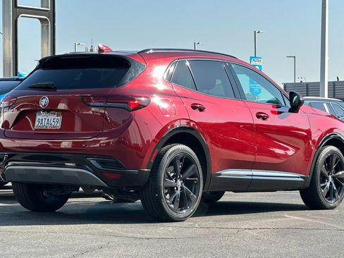 Used 2022 Buick Envision Essence w/ Sport Touring Package image 4