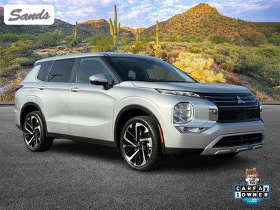 Used 2024 Mitsubishi Outlander SE