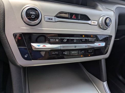 Used 2023 Ford Explorer XLT w/ Equipment Group 202A image 16