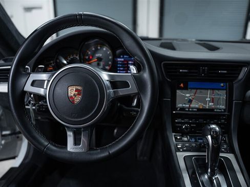Used 2015 Porsche 911 GT3 RWD image 43
