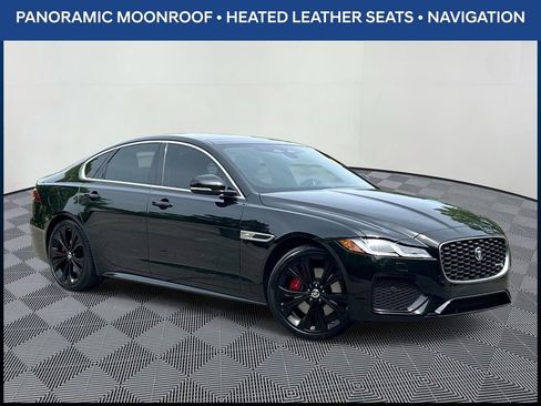 Used 2024 Jaguar XF R-Dynamic SE AWD/4WD image 1