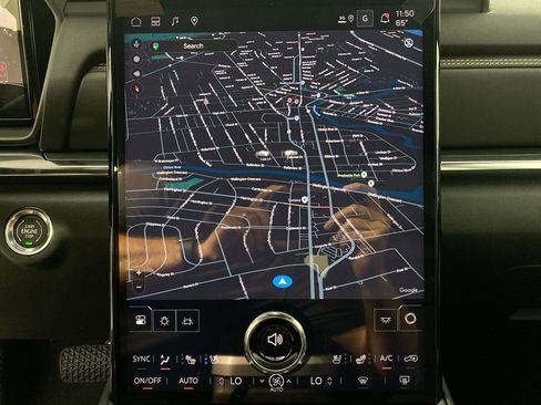 Used 2026 GMC Terrain Elevation w/ Elevation Premium Package image 18