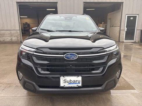 Certified 2025 Subaru Forester Touring w/ Popular Package - Touring AWD/4WD image 2