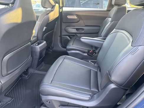 New 2027 Kia Telluride S image 31